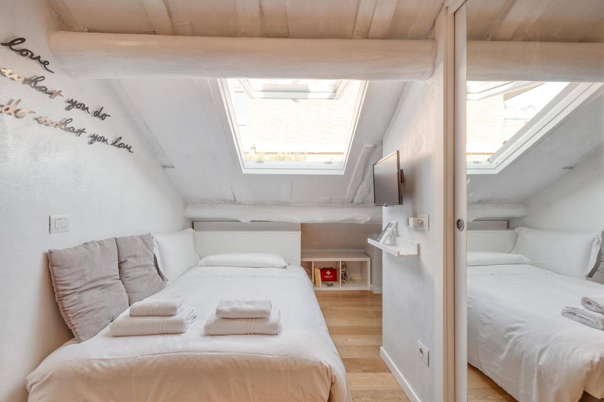 Bright Mini Studio In The Heart Of Mediolan Zewnętrze zdjęcie